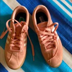 Adisas sneakers- salmon color- barely used size 8